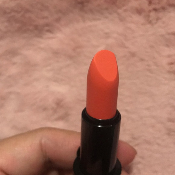 Giorgio Armani Sheer Lipstick - Picture 7 of 8